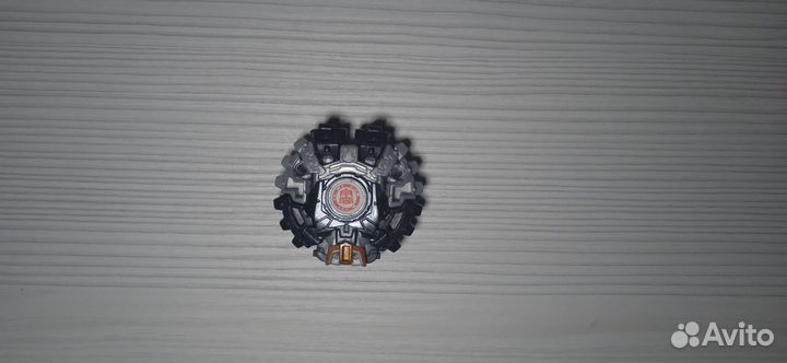 Робот из трансформеров вместе с миниконом, ориг