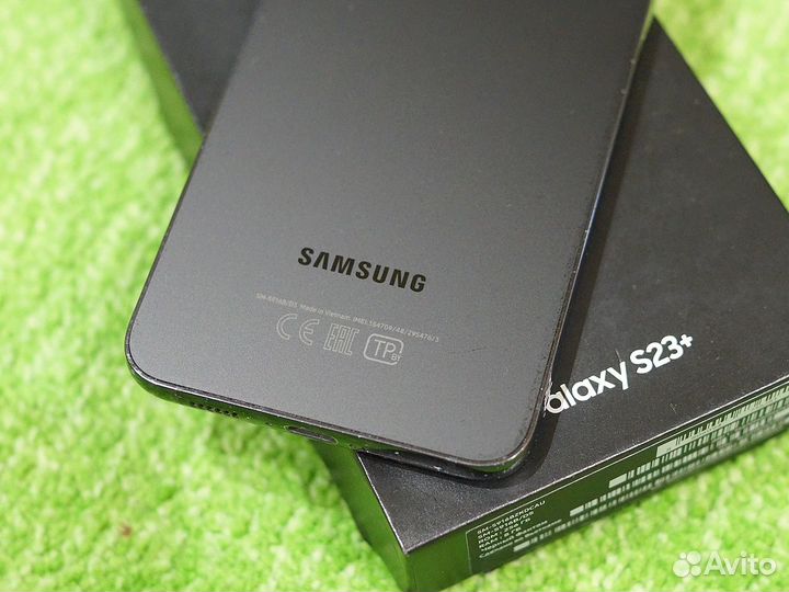 Samsung Galaxy S23+, 8/256 ГБ