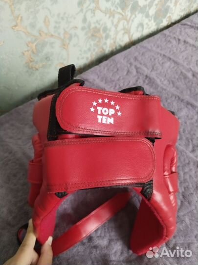 Шлем для единоборств