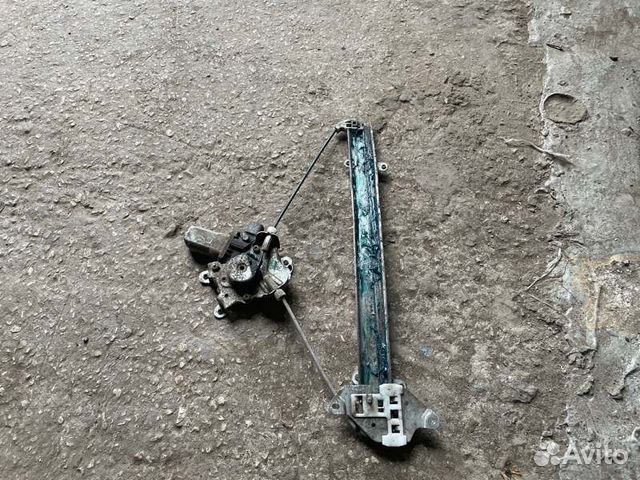 Стеклоподъемник передний правый Mitsubishi Lancer