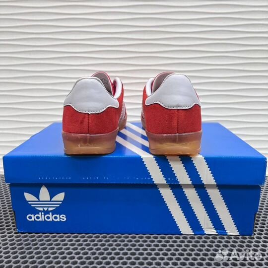 Кроссовки Adidas gazelle женские