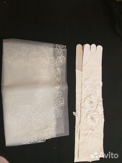 Перчатки свадебные новые