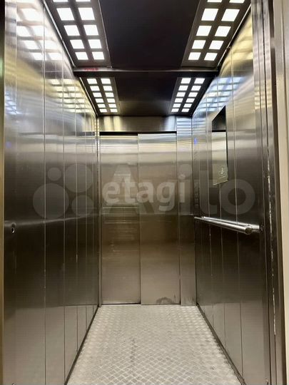 2-к. квартира, 70 м², 7/9 эт.