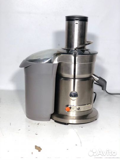 Соковыжималка Bork S800