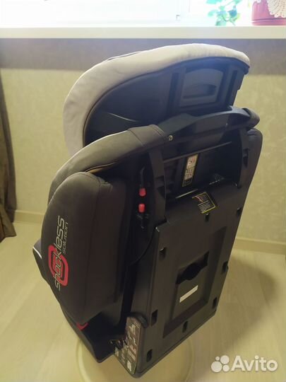 Продам автокресло Cam Regolo IsoFix 9-36 кг