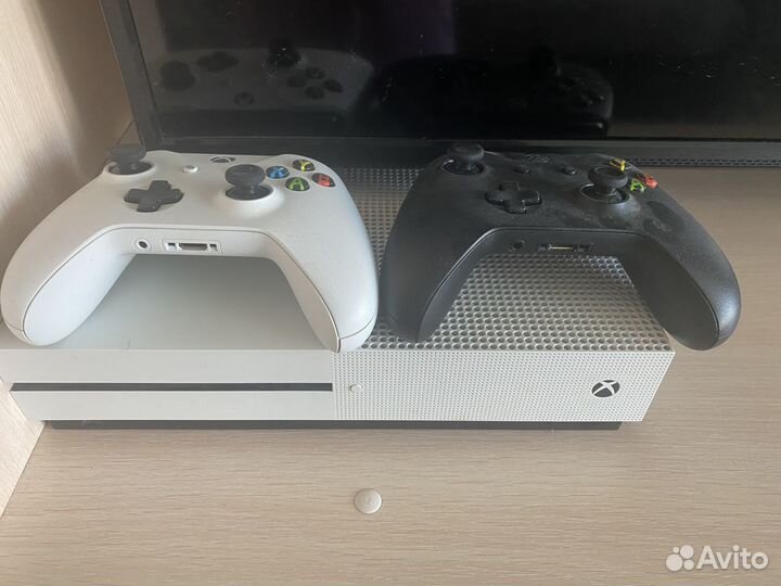 X box one s 1tb
