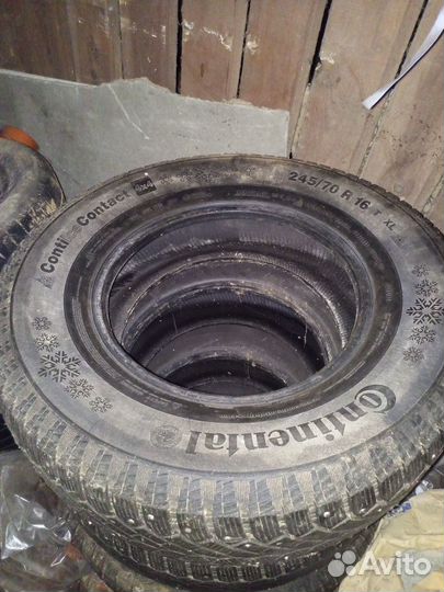 Continental Conti.eContact 245/70 R16