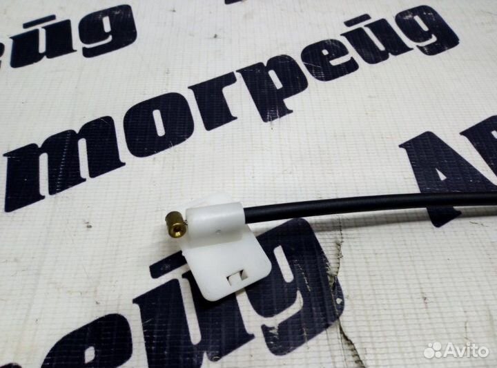 Тросик багажника Volkswagen Touareg 7LA BMV 2006