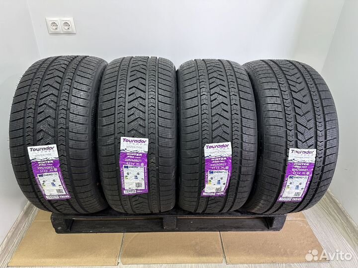 Tourador Winter Pro TSU1 295/40 R21 110S