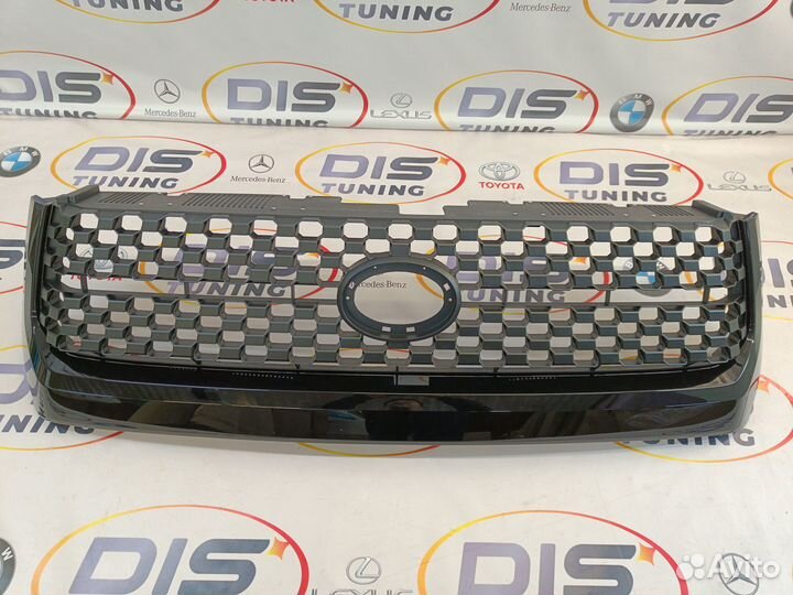 Радиаторная решетка Toyota Tundra XK50 с 2013