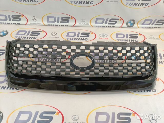 Радиаторная решетка Toyota Tundra XK50 с 2013