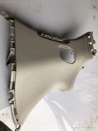 Nissan Patrol Y62 обшивка стойки