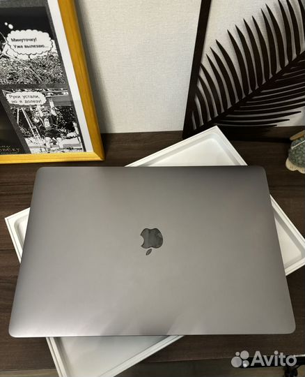 Apple macbook pro 15 2017 16 512ssd