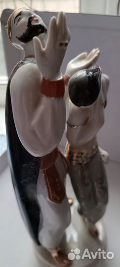 Фарфоровые статуэтки