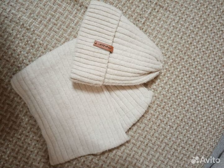 Шапка со снудом зимняя на девочку