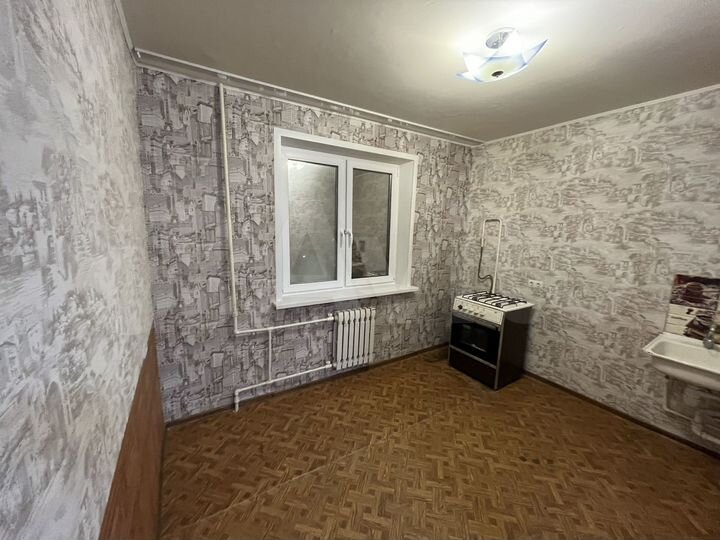 1-к. квартира, 42 м², 9/9 эт.