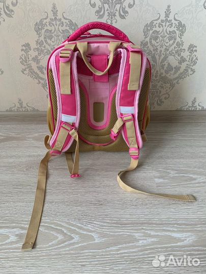 Школьный портфель для девочек