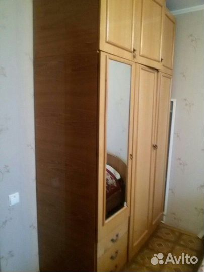 Шкаф для одежлы