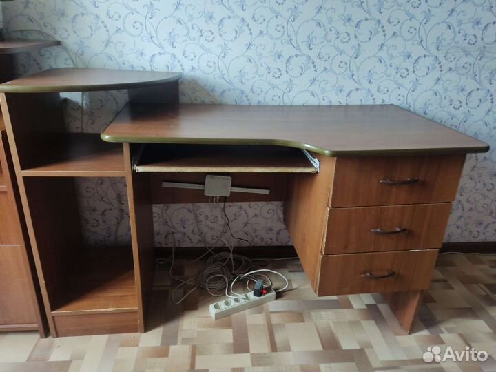 Компьютерный стол бу