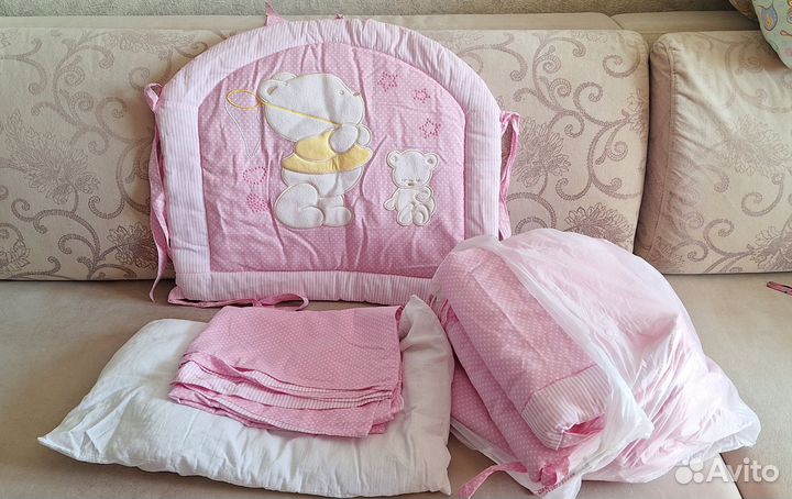 Бортики в кроватку для девочки