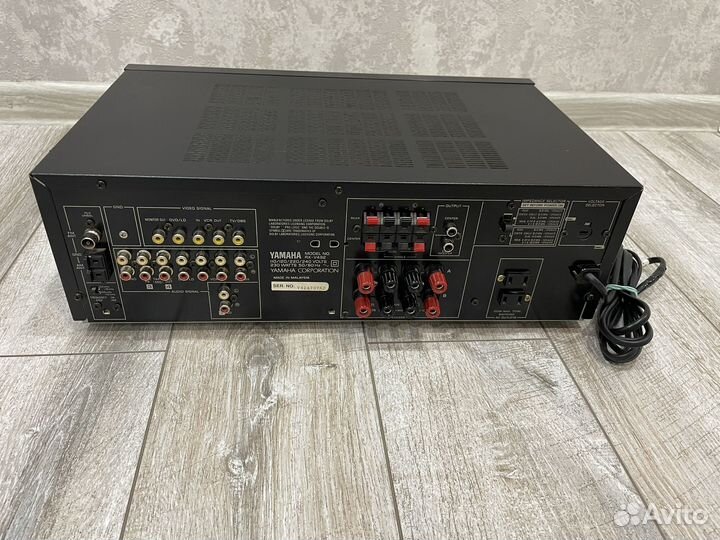 Ресивер Yamaha RX-V492