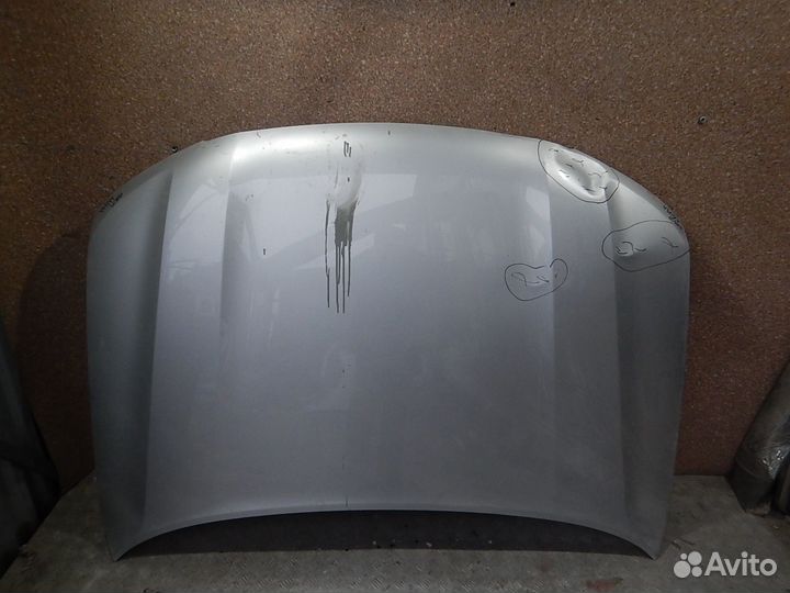 Капот Toyota Land Cruiser