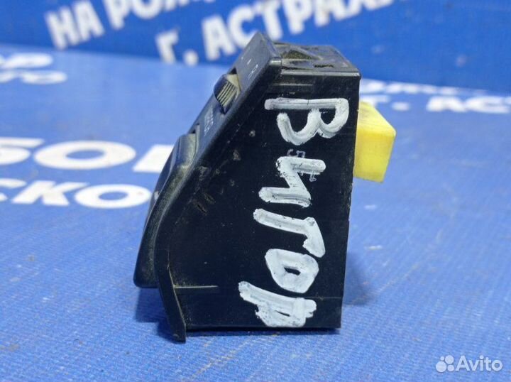 Блок управления зеркалами Honda Vigor седан 1988