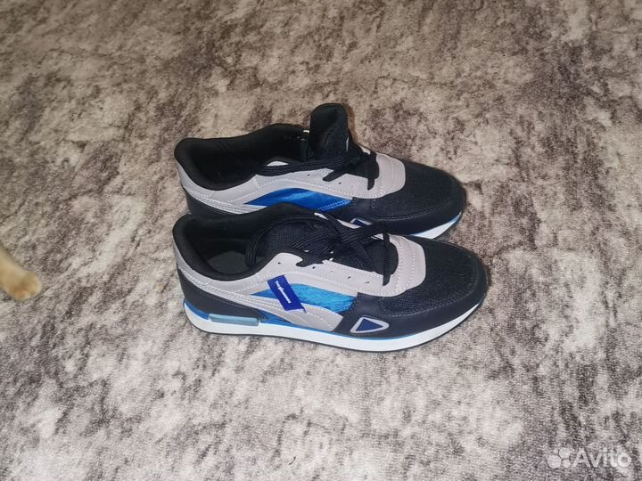 Спортивная обувь мужская