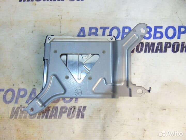 Блок электронный для Toyota RAV 4 2013