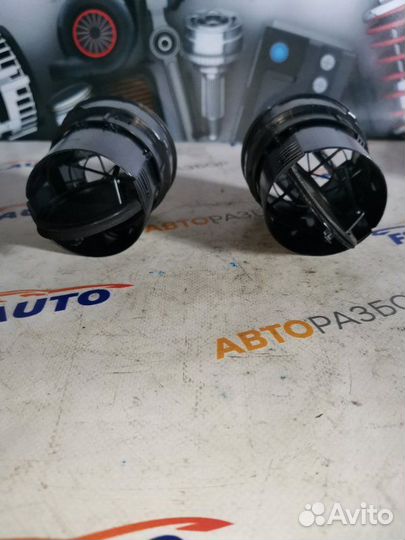 Воздуховод салона передний Mazda 3 BL 1.6 Z6 2011