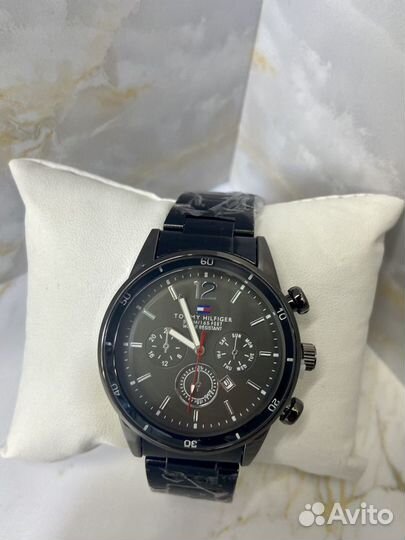 Часы Tommy Hilfiger black new