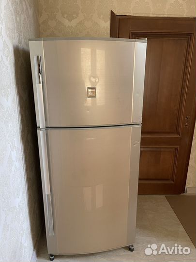 Холодильник бу