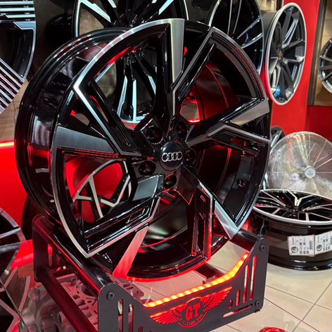 Литые диски Audi 8×R18 5×112