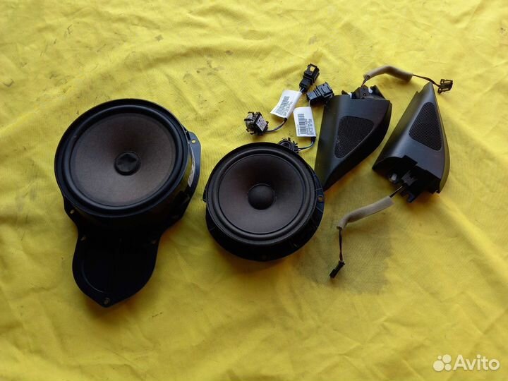 Динамик двери оригинал Volkswagen Passat B7