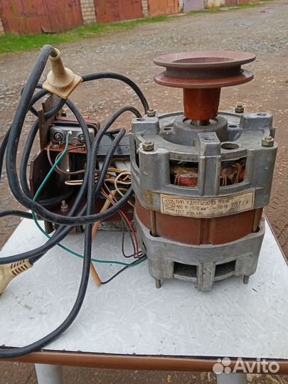 Двигатель для стиральной машины мини Вятка