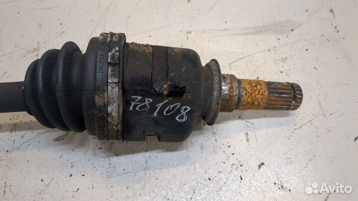 Полуось левая передняя Toyota Avensis 1