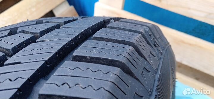 Ovation W-586 195/65 R15