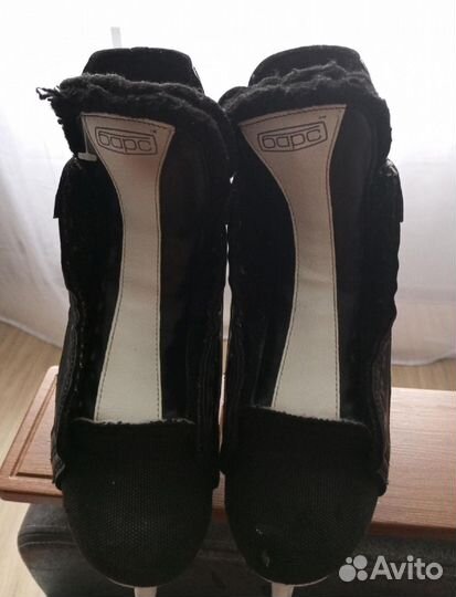 Коньки хоккейные детские