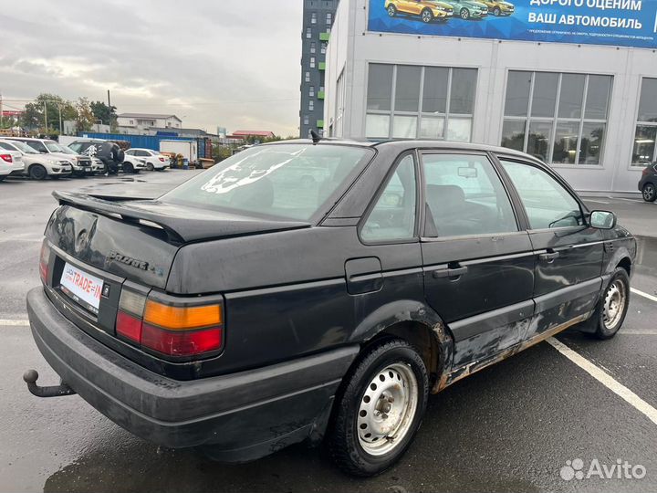 Volkswagen Passat, 1991