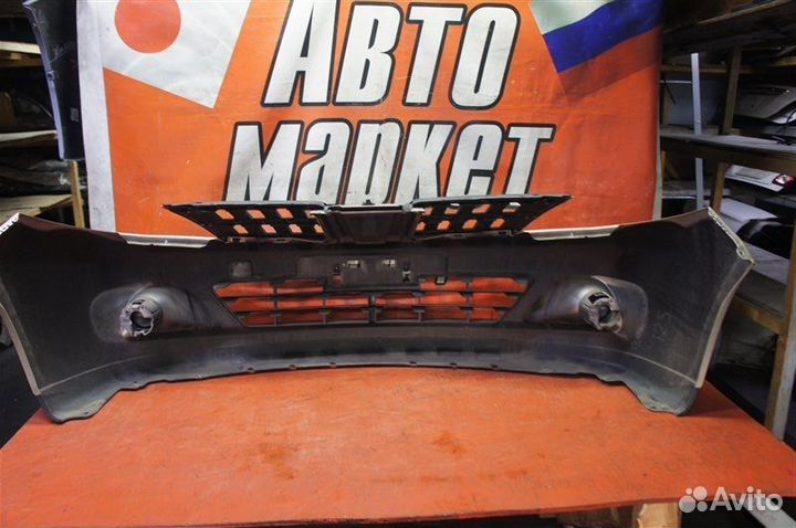 Бампер передний Nissan Tiida C11 2011