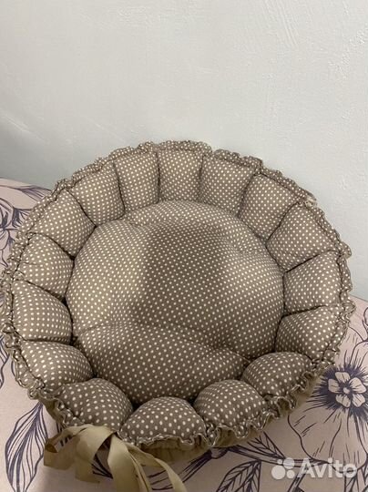 Лежанка для собак и кошек