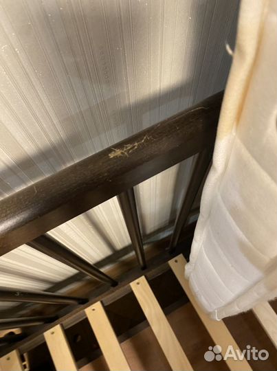 Детская кроватка с универсальным маятником