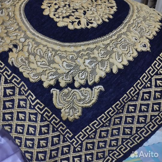 Постельное, наволочки, кухонные полотенца