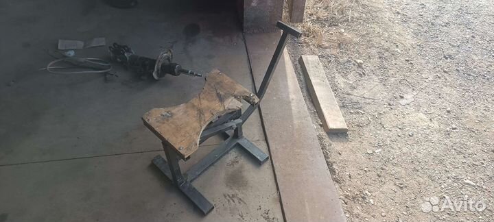 Подъемник подставка для крос/эндуро мотоцикла