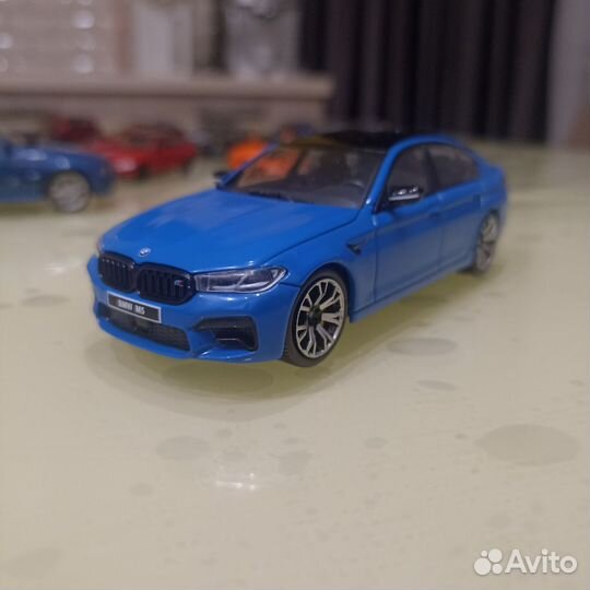 Bmw m5 f90 1/43 solido