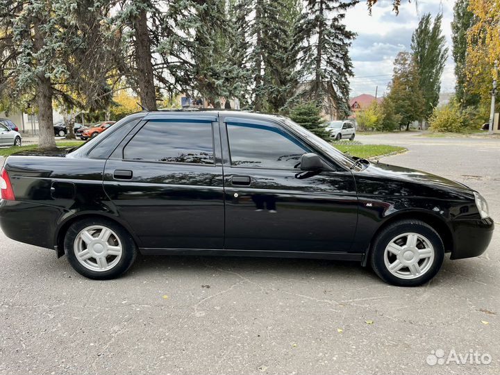 LADA Priora 1.6 МТ, 2011, 217 219 км