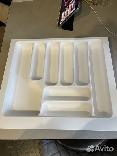 Лоток для столовых приборов