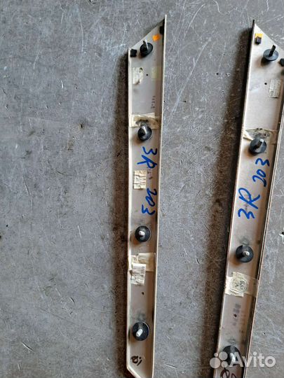 Дерево дверных обшивок Mercedes W203