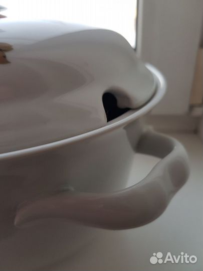 Большая супница от чехословацкого сервиза