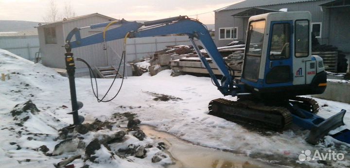 Мини экскаватор
